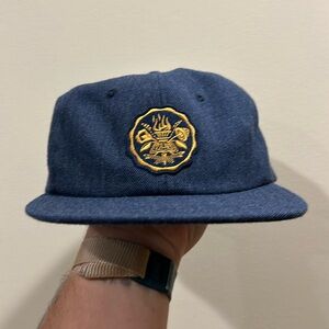 Men’s Vans hat. NEW WITH TAGS